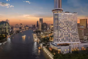 bkkhi-exterior-twilight-05